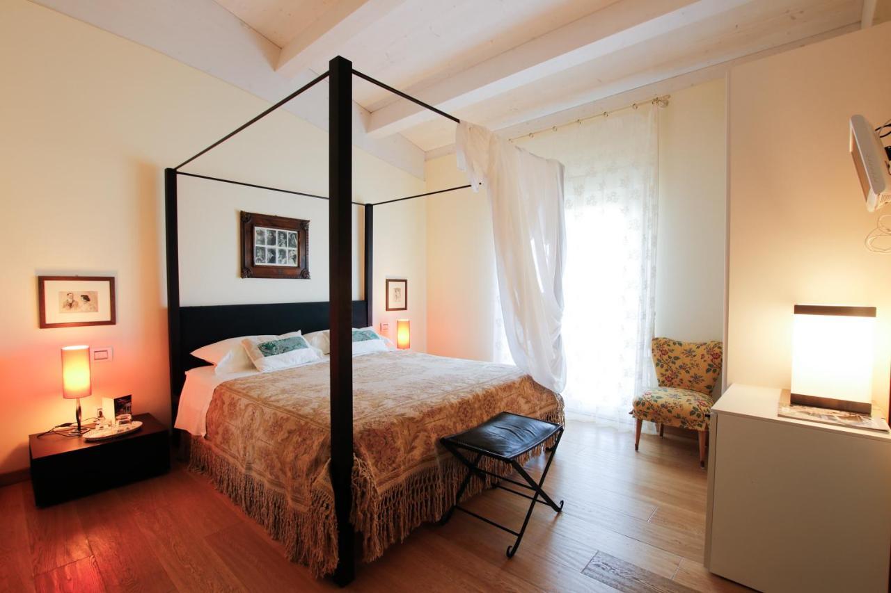 B&B Villa Fioreconero Montacuto Екстер'єр фото