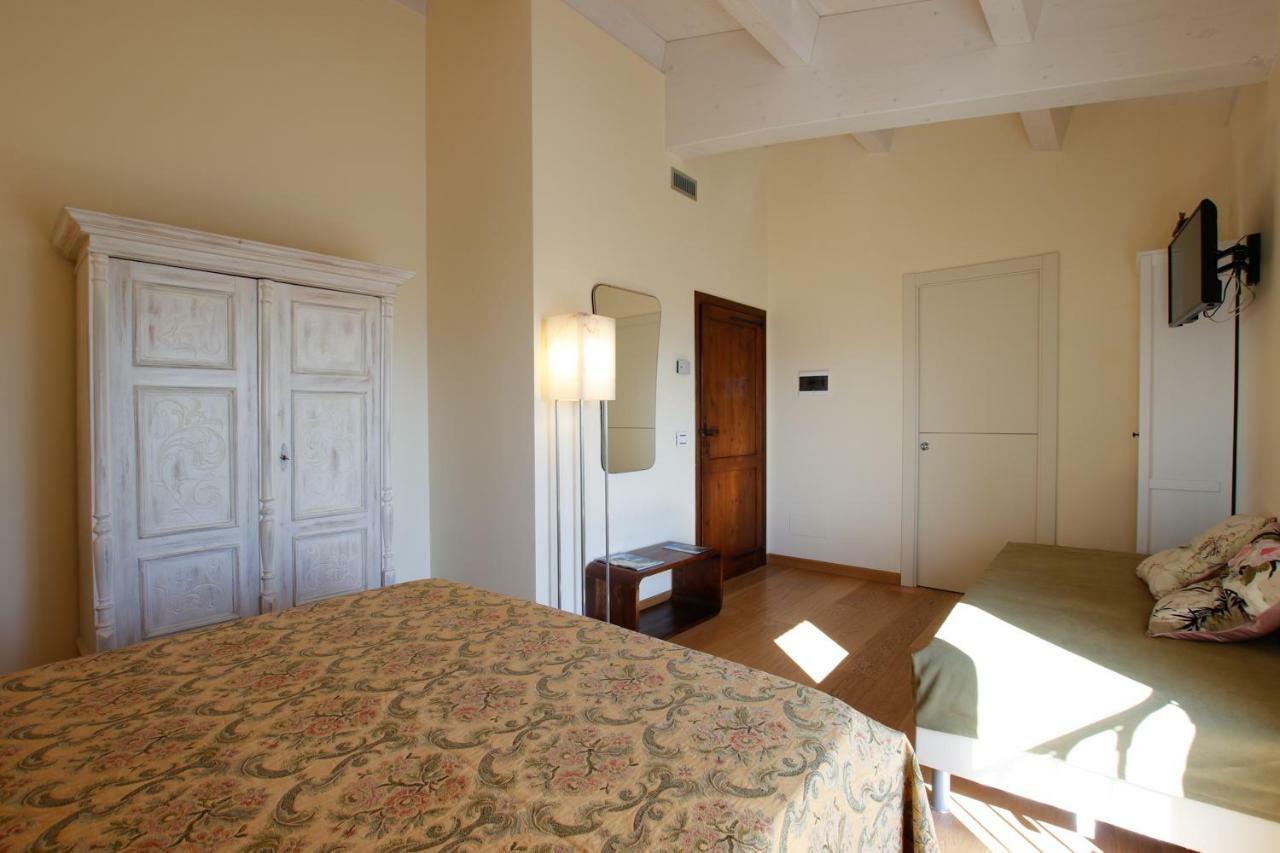 B&B Villa Fioreconero Montacuto Екстер'єр фото